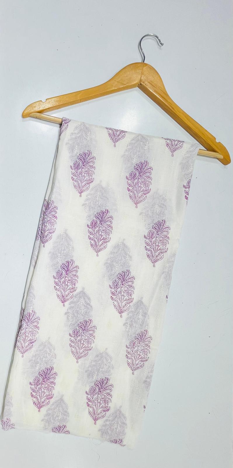 Leaf Print White Stole