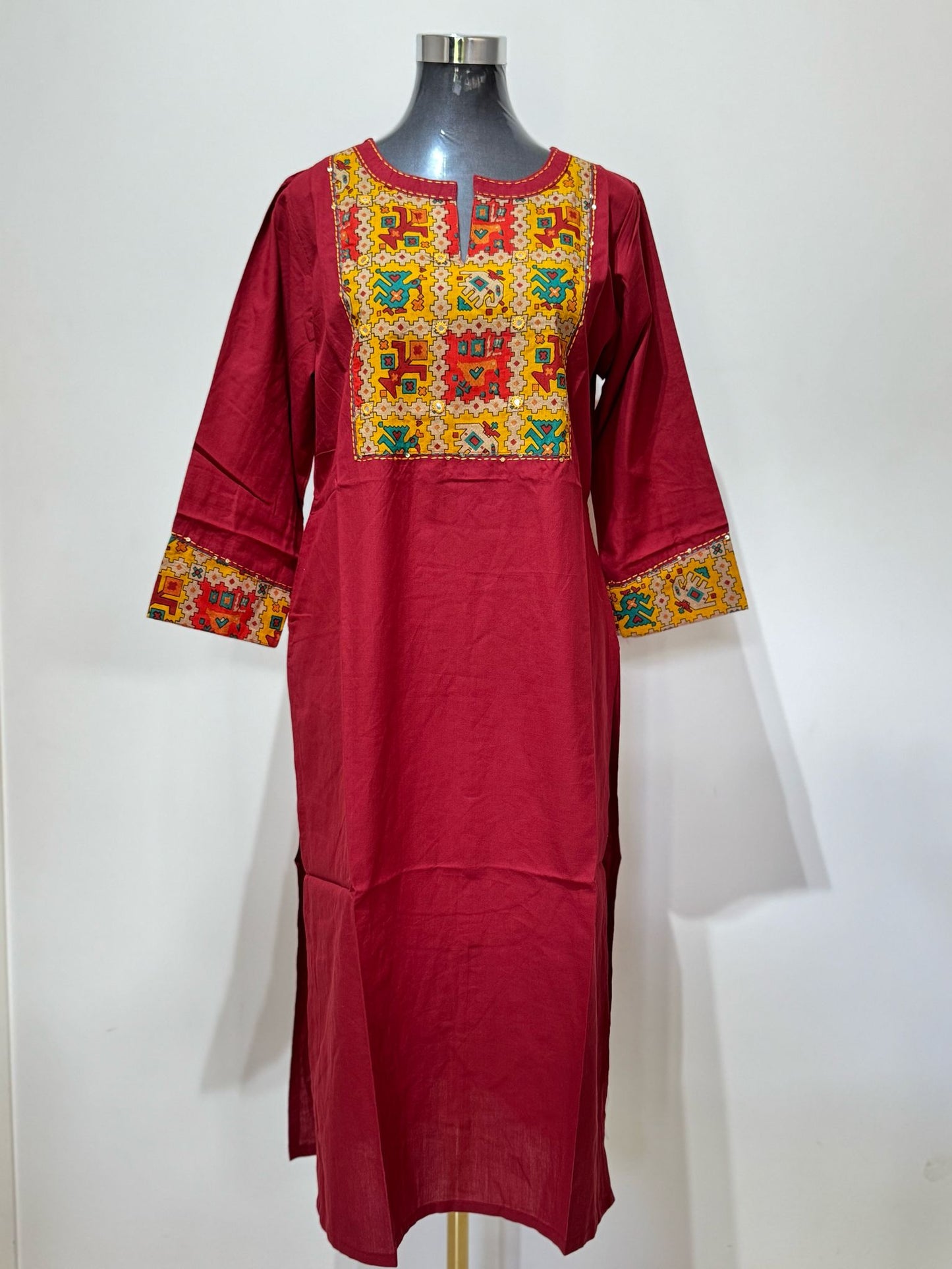 Aabha Kurti