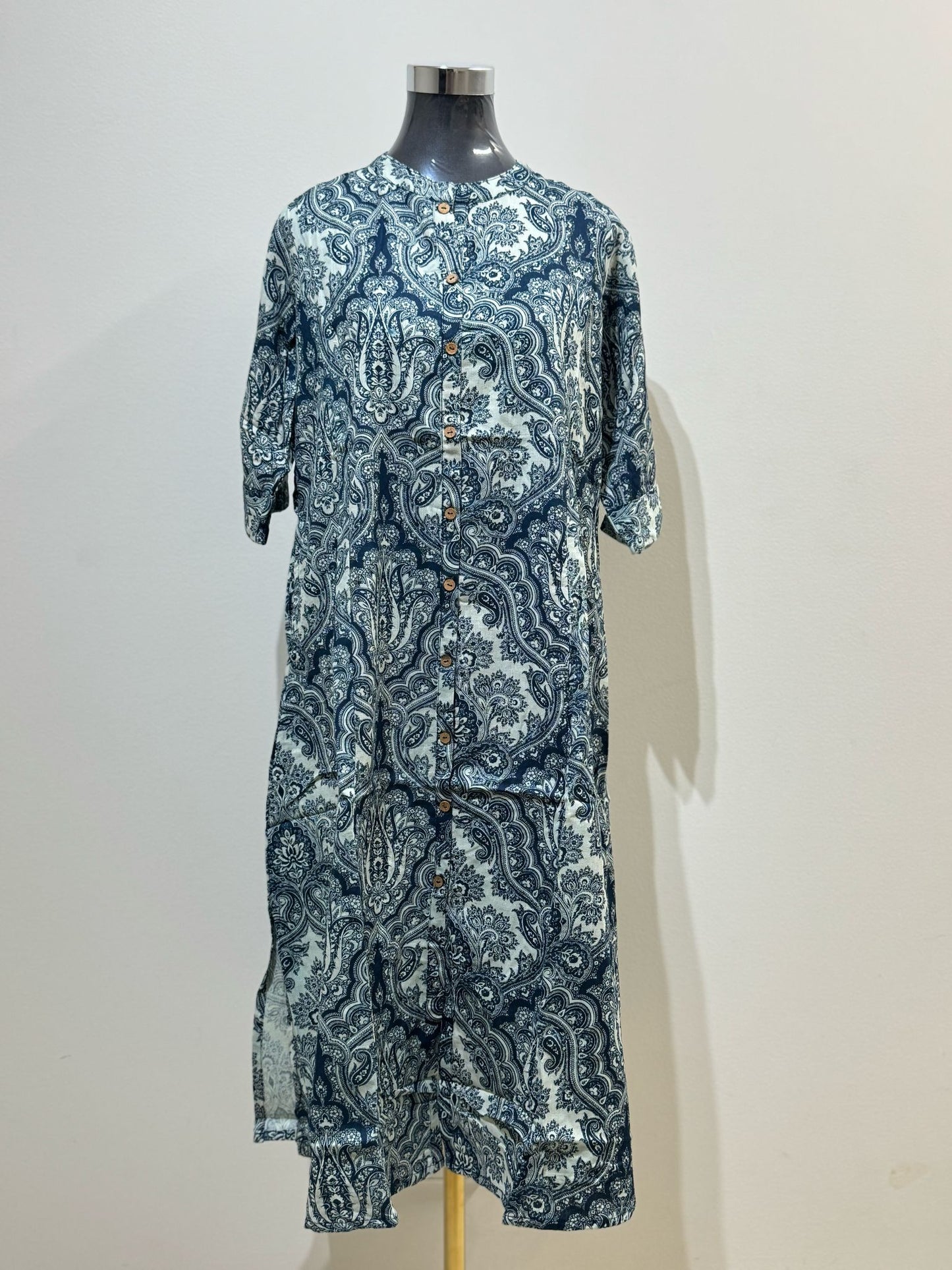 Kayenat Kurti