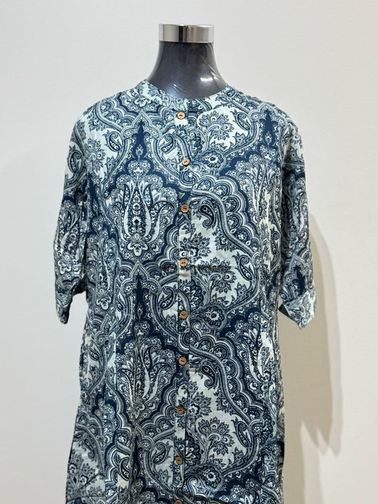 Kayenat Kurti