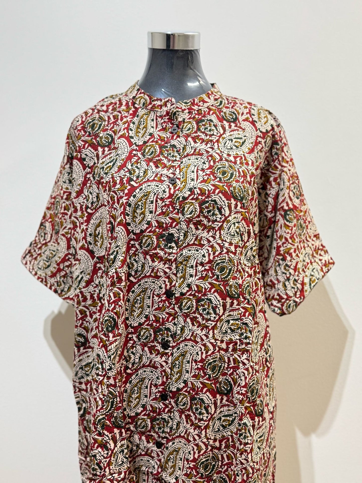 Ruhani Kurti