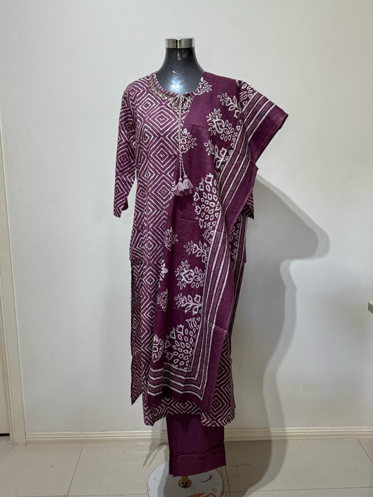 Desi Vibe Suit Set