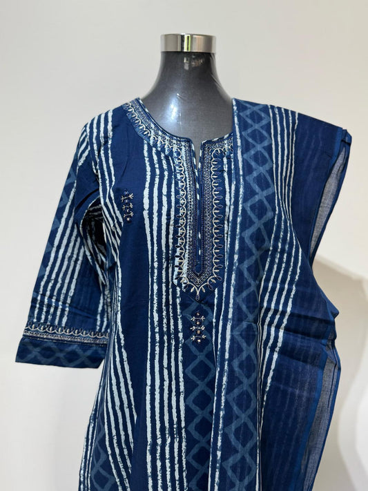 Riwaayat Suit Set