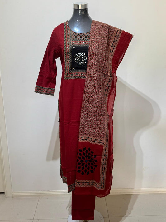 Red & Black Colored Printed Suit Set