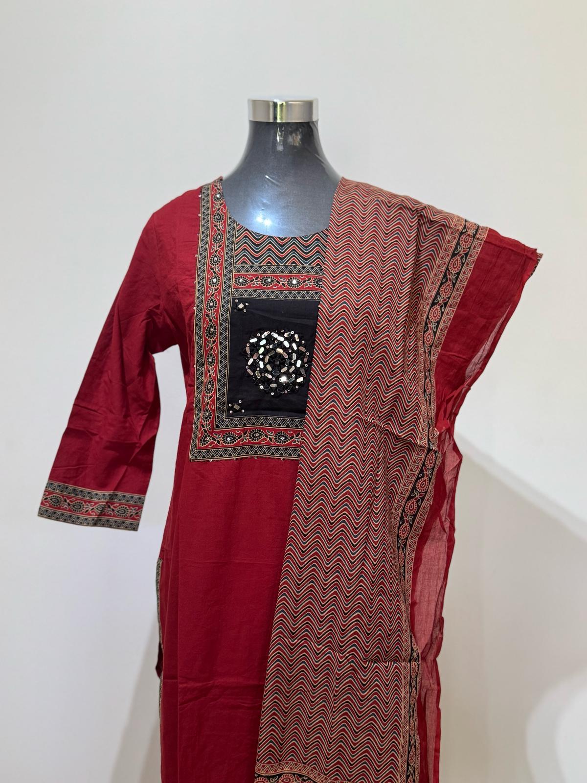 Red & Black Colored Printed Suit Set